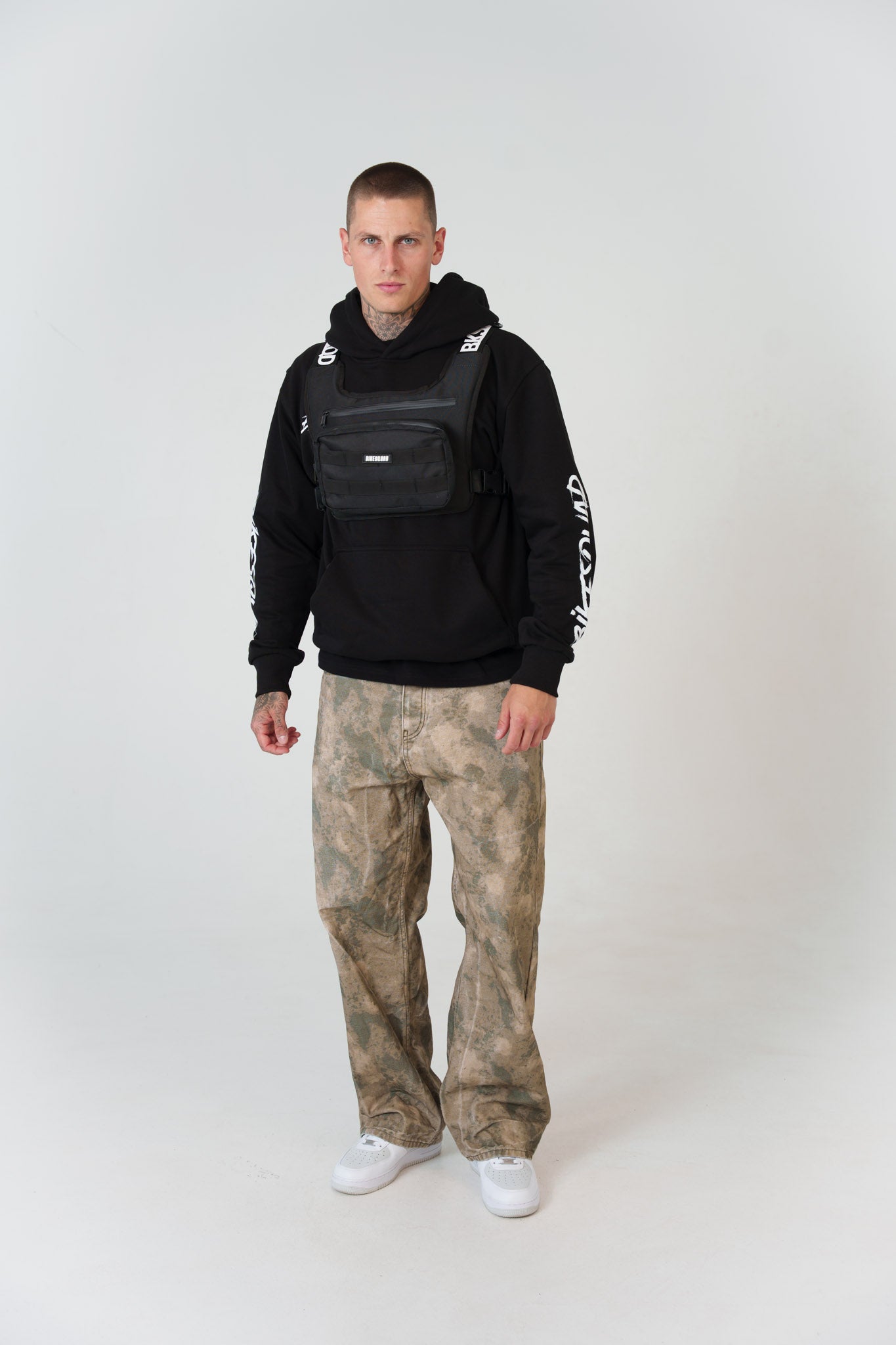 CHEST RIG